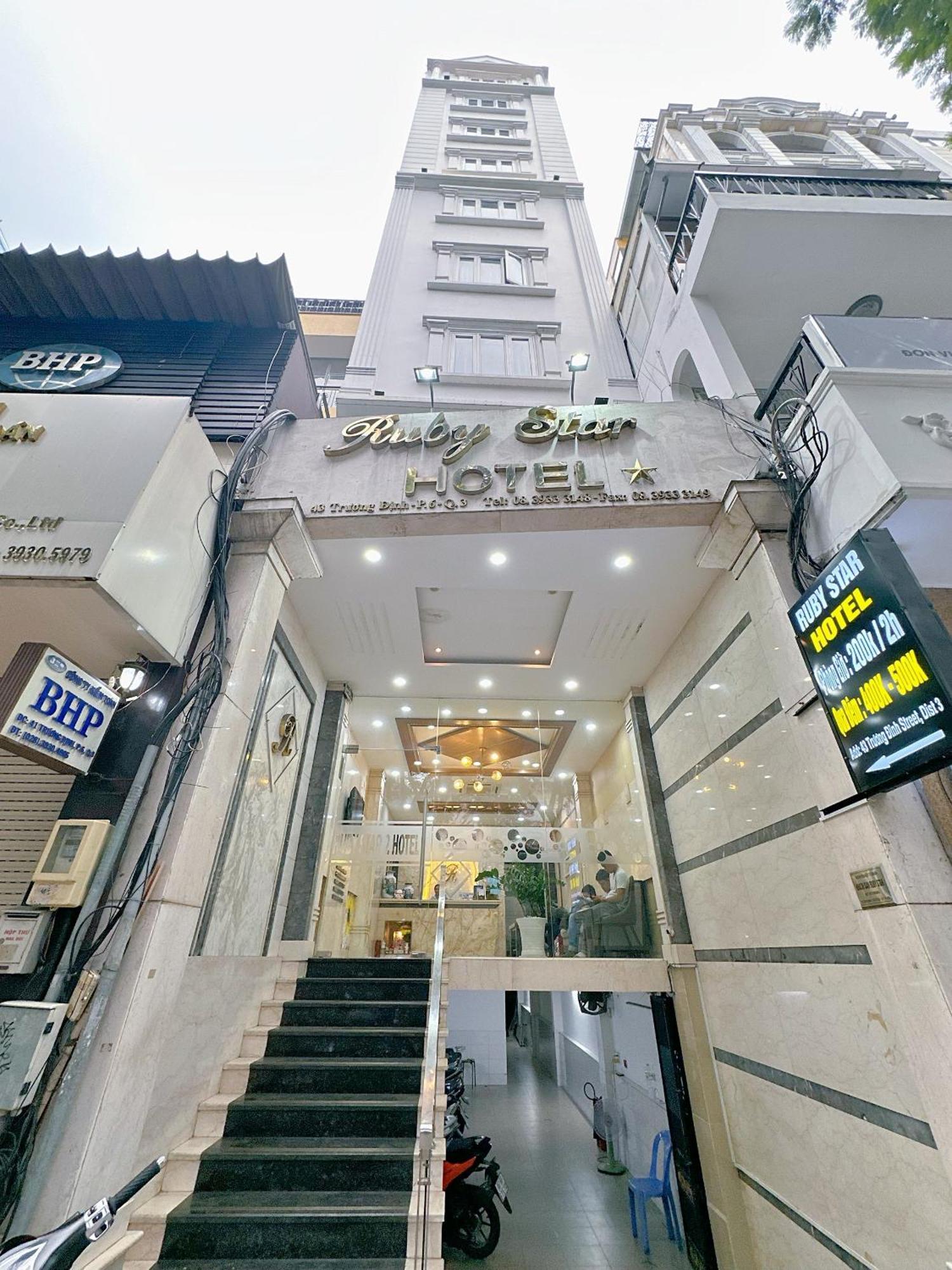 Ruby Star Hotel- Near Ben Thanh Market Ho Či Minovo Město Exteriér fotografie